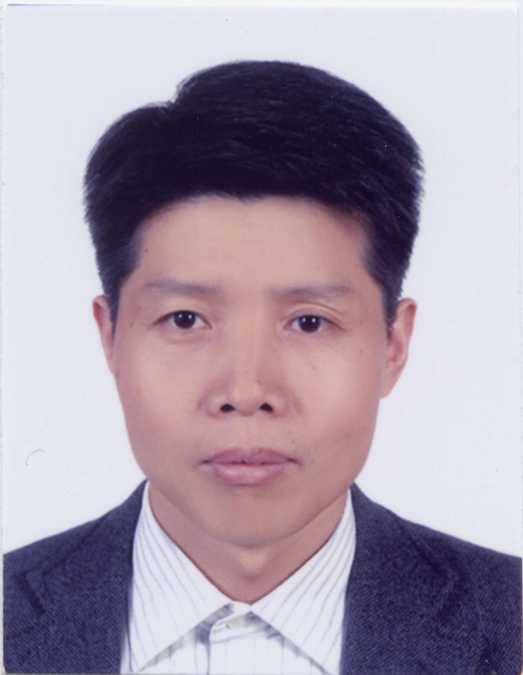 云博app官方在线入口创新论坛第二千零一十五讲：新型异卟啉合成与性能研究