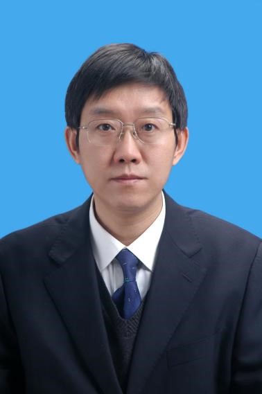 云博app官方在线入口创新论坛第二千零七十一讲：断陷盆地纹层型页岩油形成富集主控因素与高产稳产关键技术  