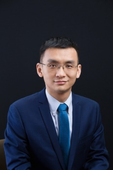 云博app官方在线入口创新论坛第二千零六十七讲：Bacteria swimming under confinement