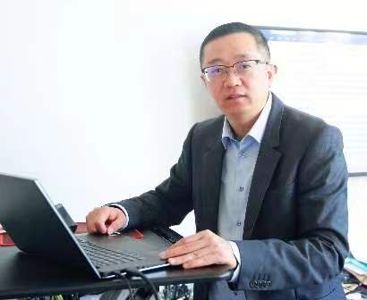 云博app官方在线入口创新论坛第一千三百九十一讲：从团簇的结构优化、逆向设计到团簇组装的能带调控