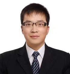 云博app官方在线入口创新论坛第一千三百八十六讲：多层次组装体系的圆偏振发光及功能应用