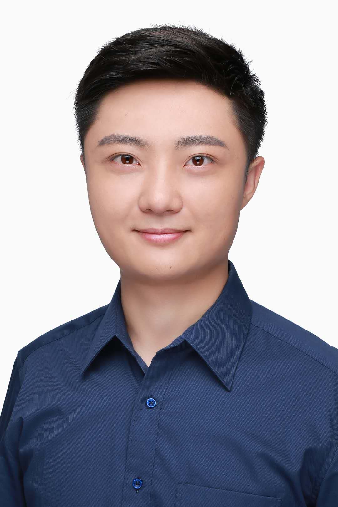 云博app官方在线入口创新论坛第一千六百六十七讲：基于高通量实验与数据驱动的非晶合金研究