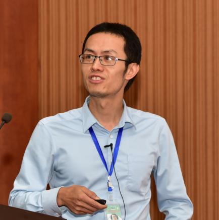 云博app官方在线入口创新论坛第九百七十八讲：基于液态金属界面的二维材料研究