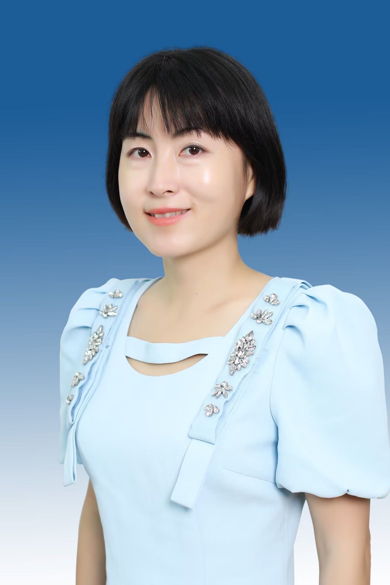 云博app官方在线入口创新论坛第一千八百一十三讲：基于四配位硼的非传统迁移反应研究