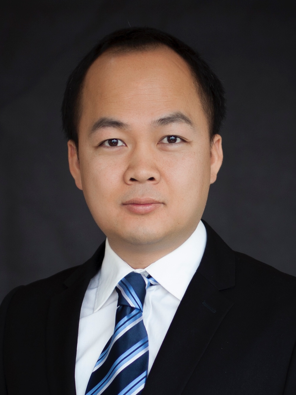 云博app官方在线入口创新论坛第一千六百六十三讲：极紫外激光解离质谱