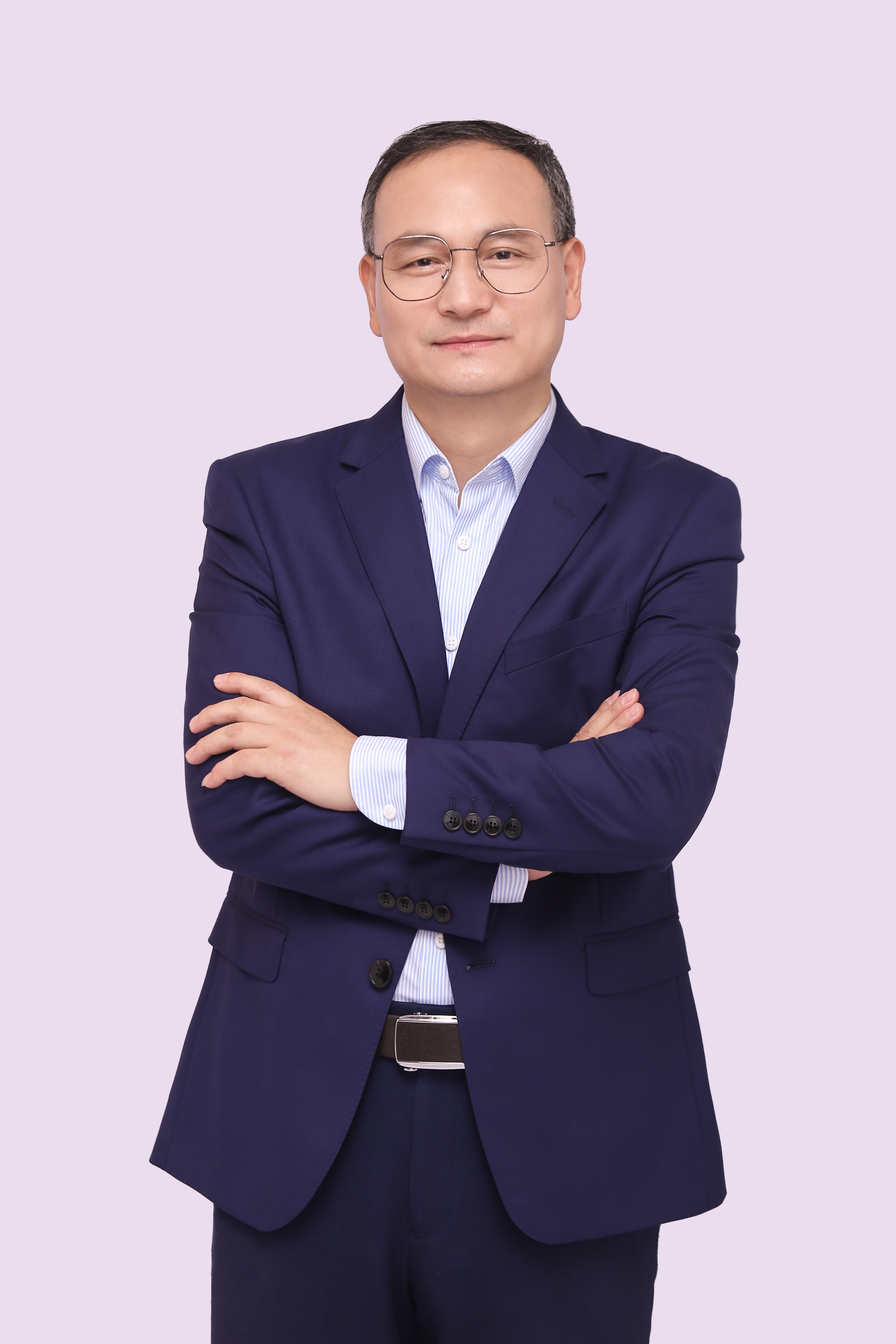 云博app官方在线入口创新论坛第一千二百一十二讲暨120周年校庆年系列活动：病毒感染关键蛋白糖基化与药物研发---以SARS-CoV-2为例