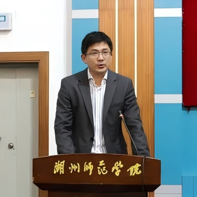 云博app官方在线入口创新论坛第一千八百九十二讲：机器学习与核物质状态方程